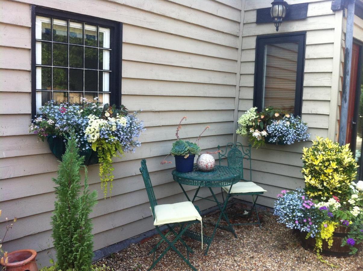 Bonningtons Stansted Self Catering Hotel Stansted Mountfitchet Værelse billede